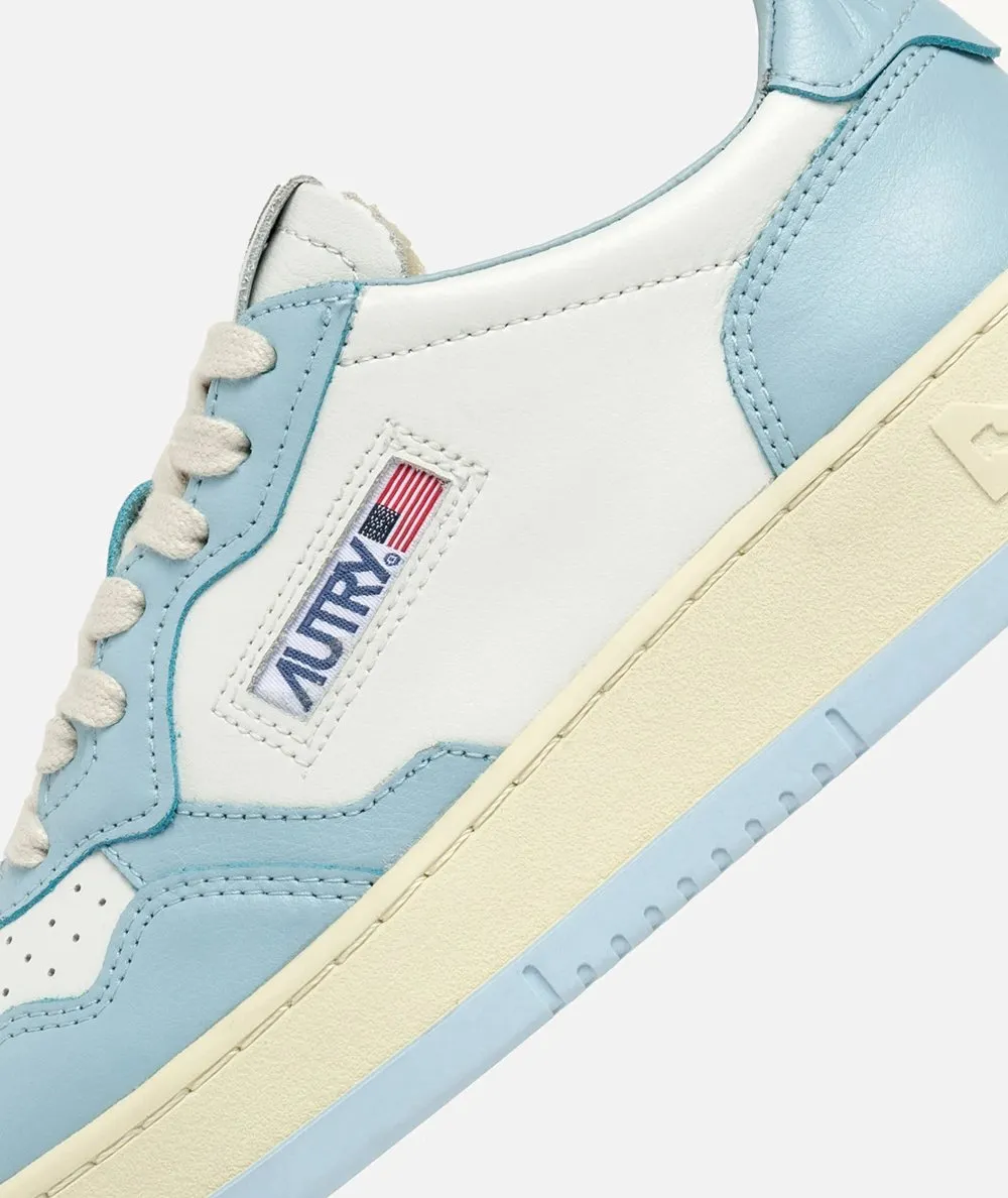 AUTRY DONNA--Medalist Low sneakers in suede