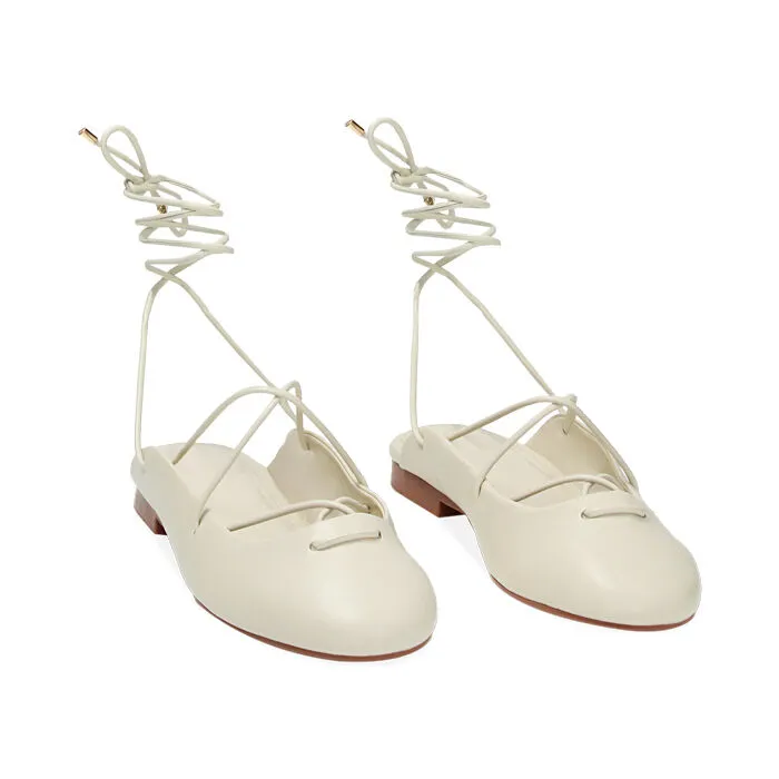 Ballerine slingback panna, lace-up