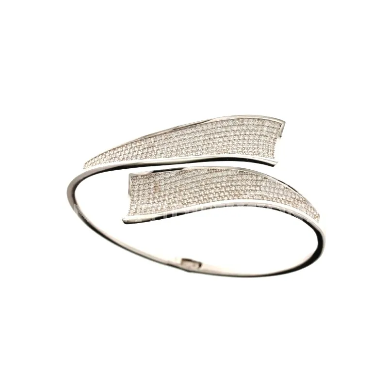BRACCIALE DA DONNA IN ORO BIANCO 18 KT CON PAVE DI ZIRCONI TAGLIO BRILLANTE