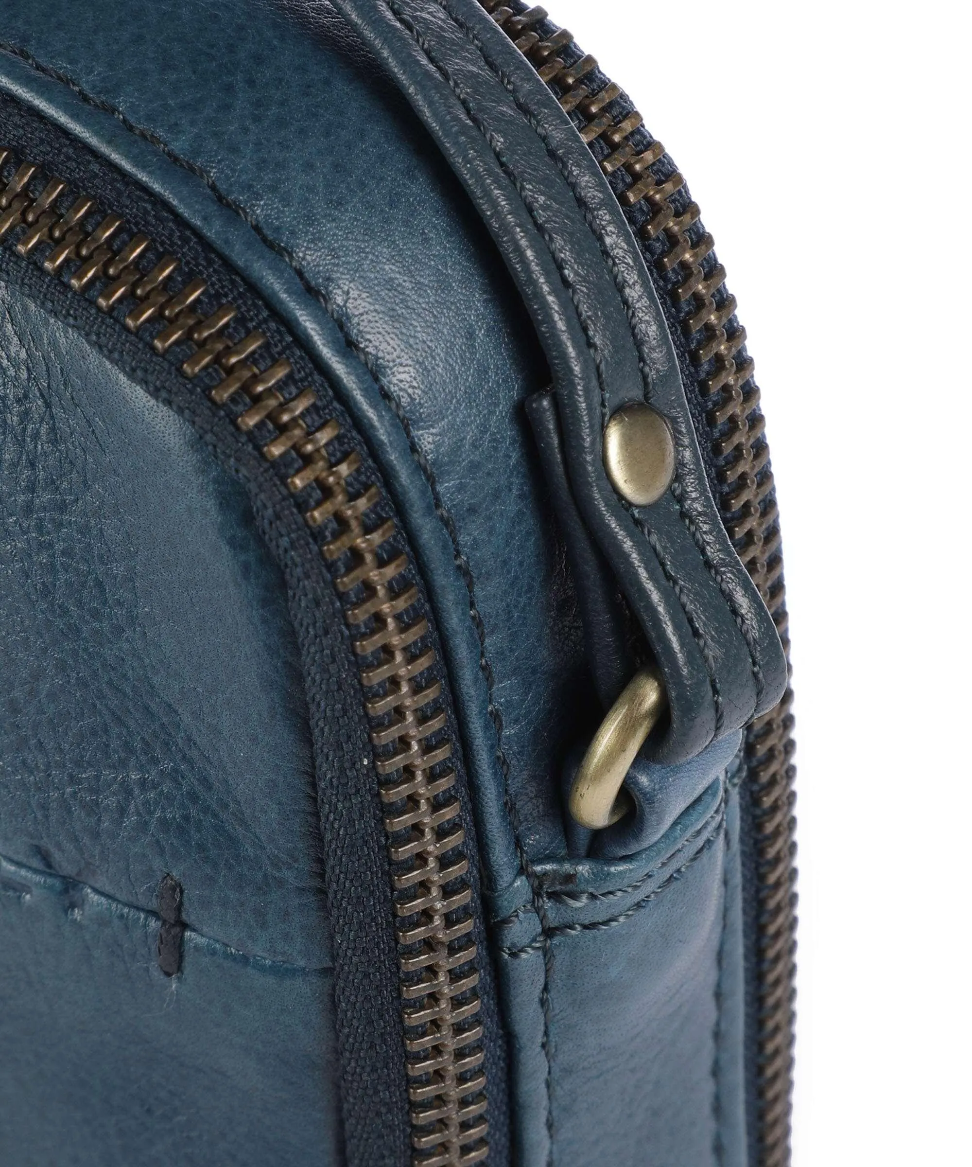  Burkely Natural Norah Borsetta porta cellulare pelle di vacchetta grana petrol  