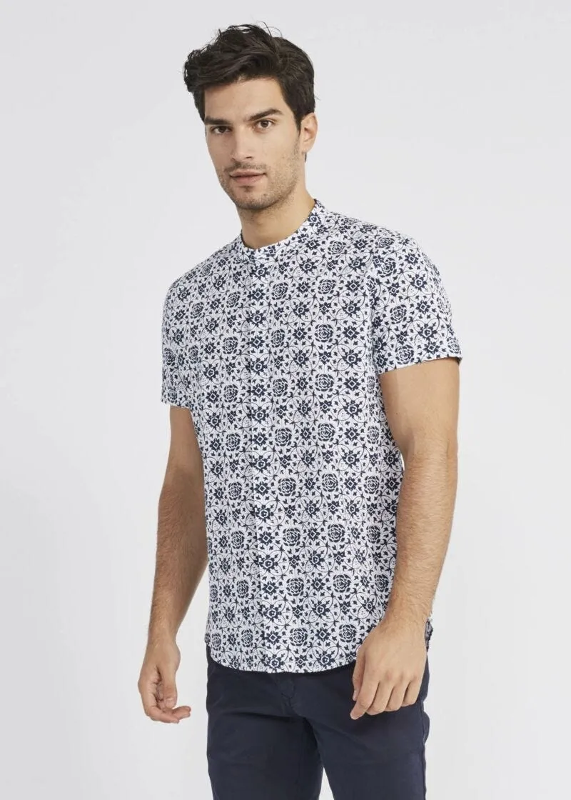 Camicia con maniche corte