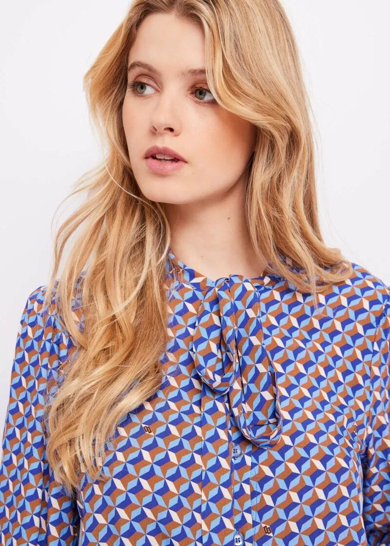 Camicia con stampa geometrica