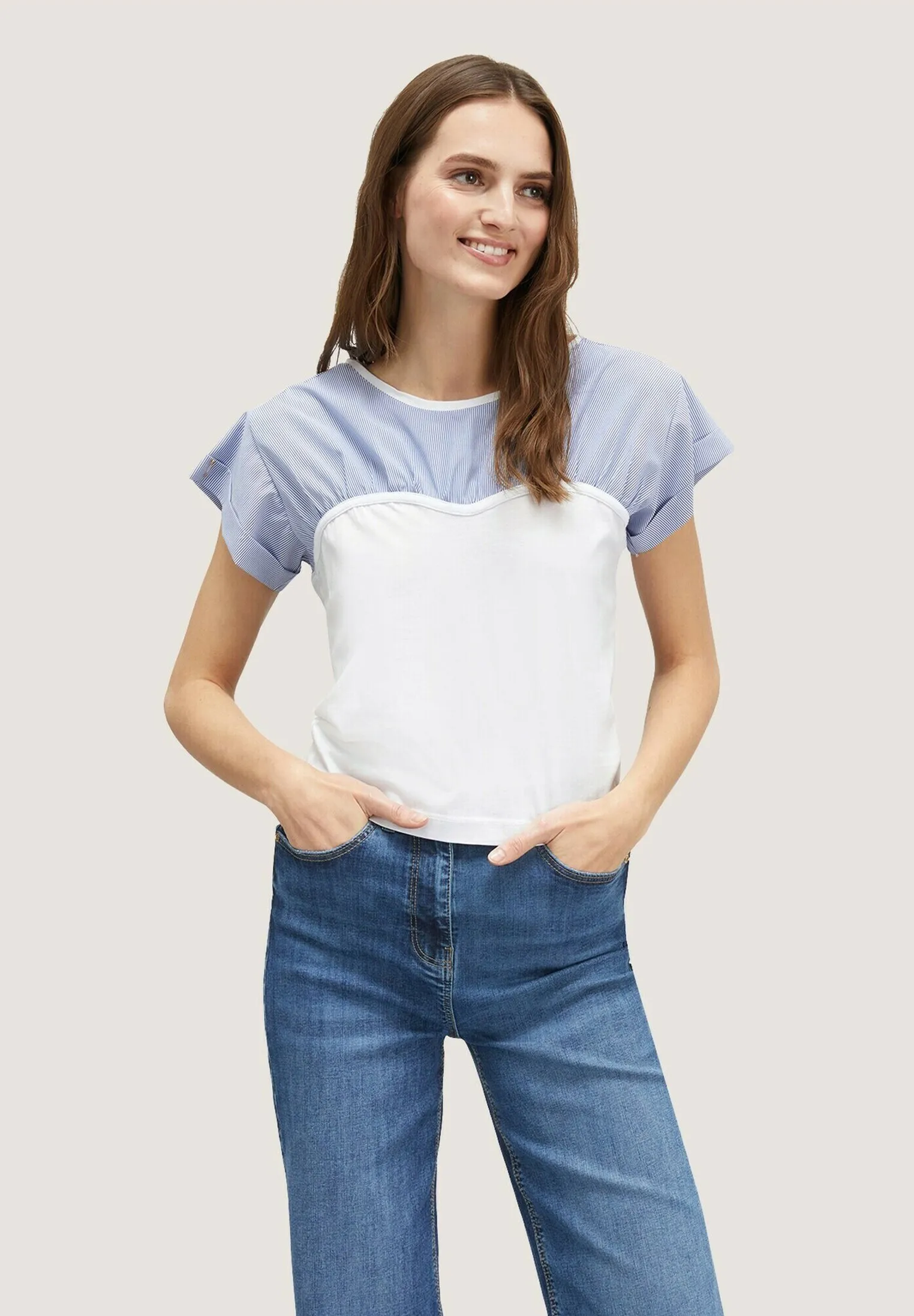 CON ARRICCI  - T-shirt con stampa