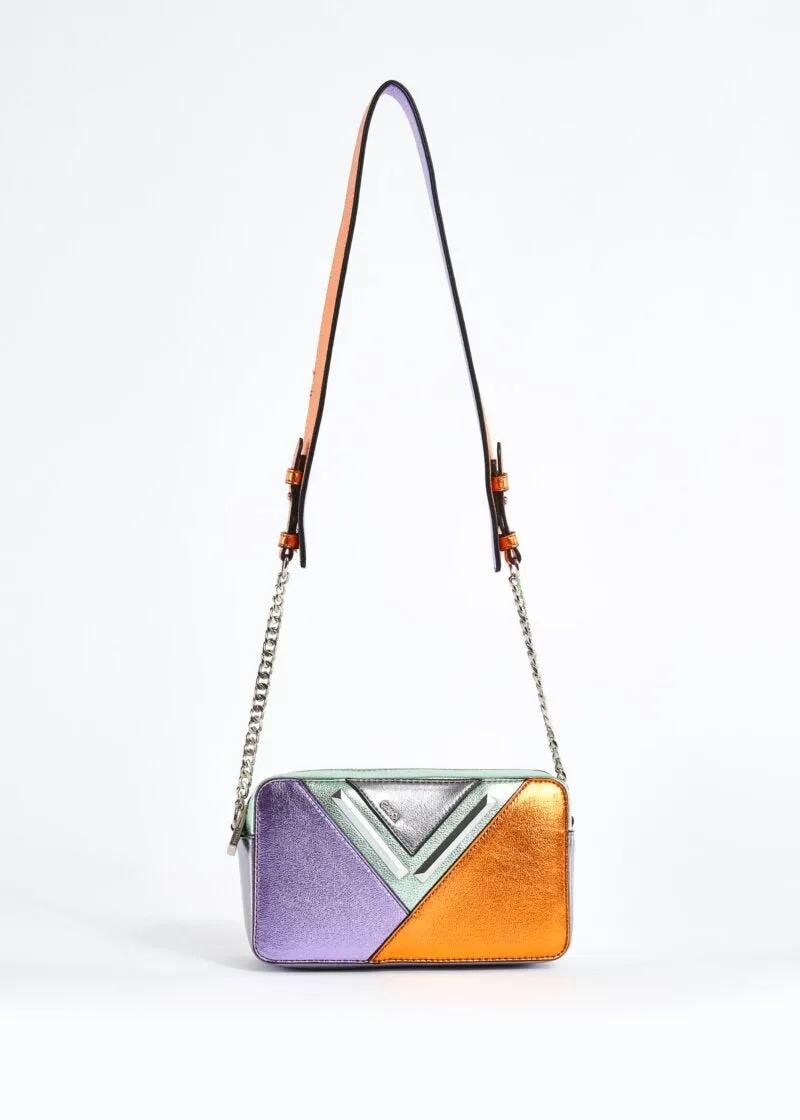 Crossbody con motivo laminato