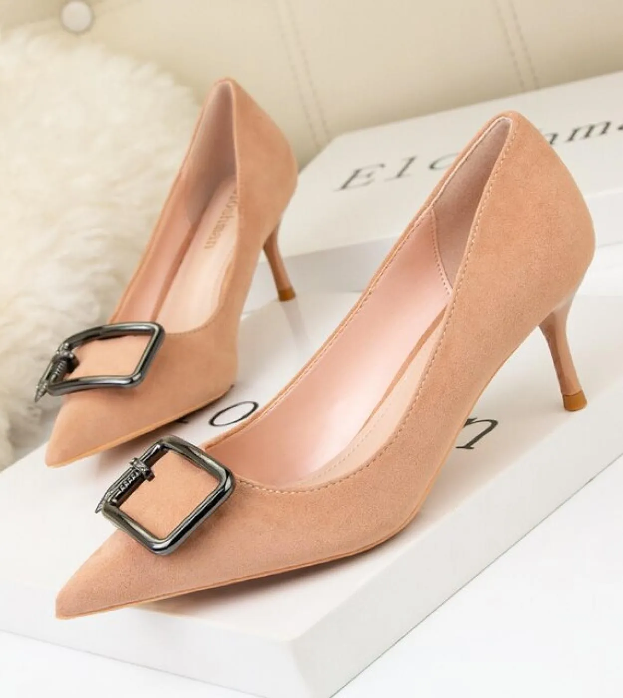 Eleganti tacchi alti a punta con tacco sottile, scarpe singole da lavoro nere, scarpe da donna da festa, scarpe da sposa, décoll