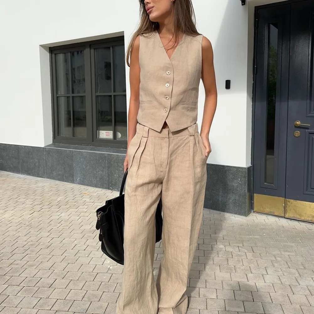Gilet pantaloni casual set a due pezzi e 2024 primavera ed estate nuove donne moda gilet senza maniche pantaloni a vita bassa ve