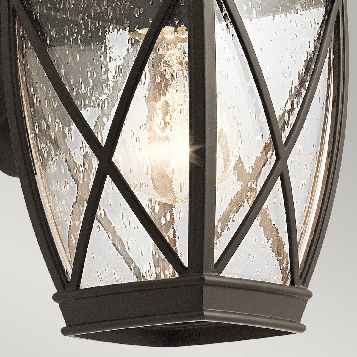 Kichler  Lanterna da pareti per giardini con struttura in alluminio e diffusore in vetro Tangier - 60W