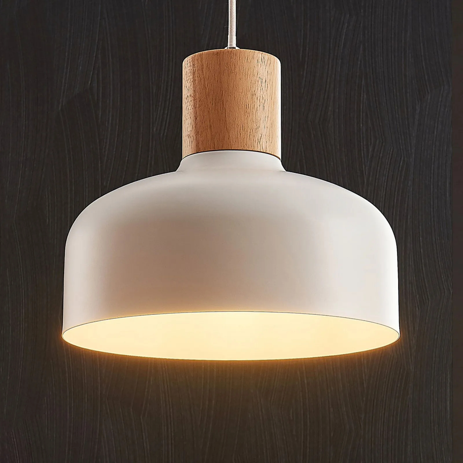 Lampada a sospensione Carlise, elemento in legno