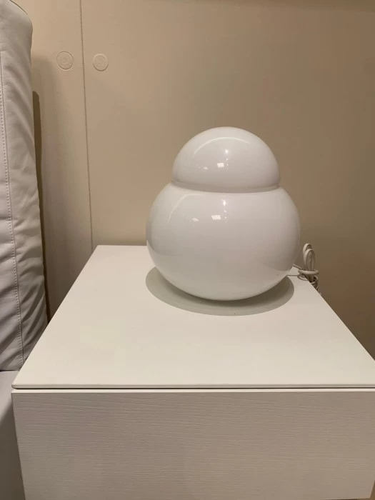 Lampada da tavolo FontanaArte Daruma