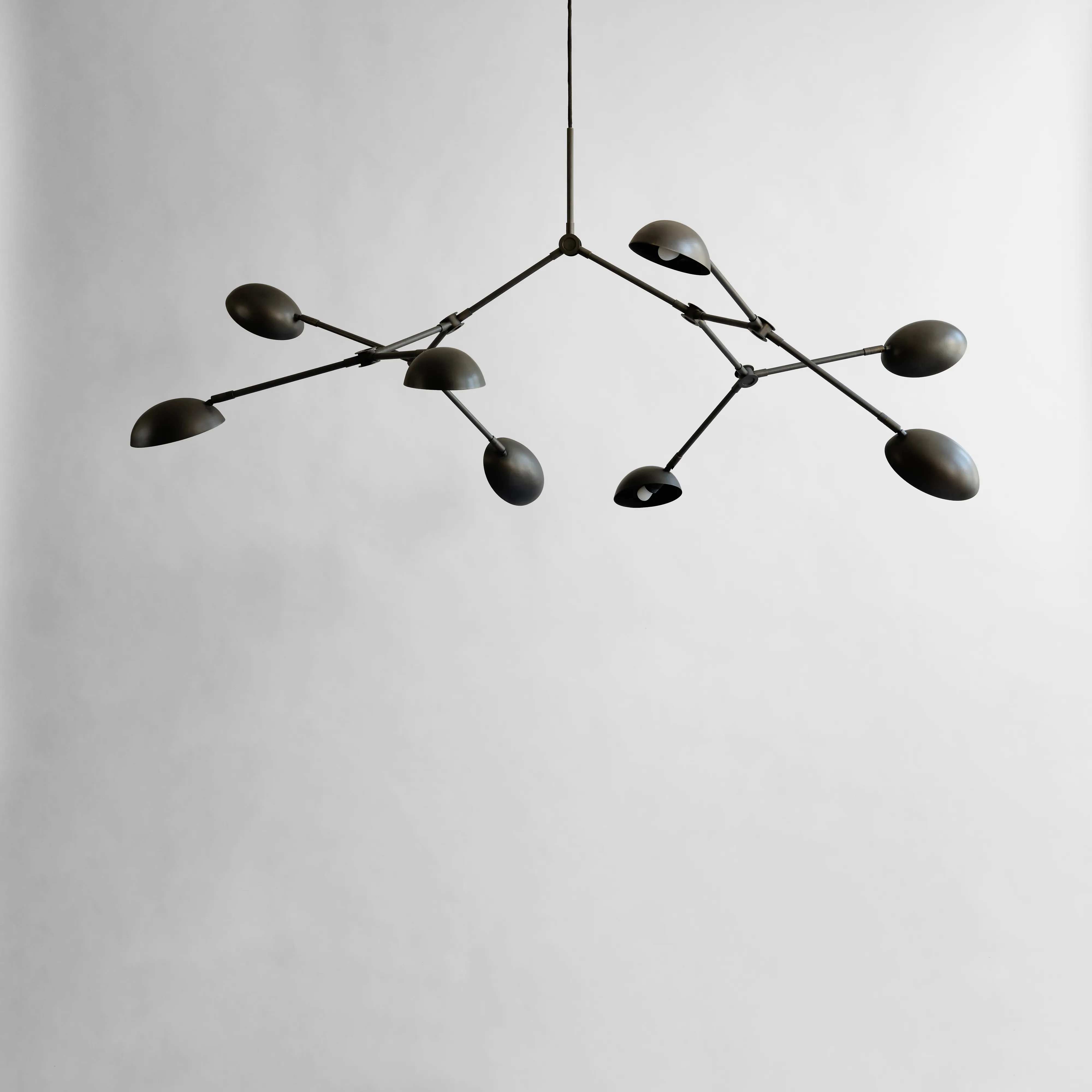 Lampadario Drop Chandelier.jg{font-size:18px}Ottone