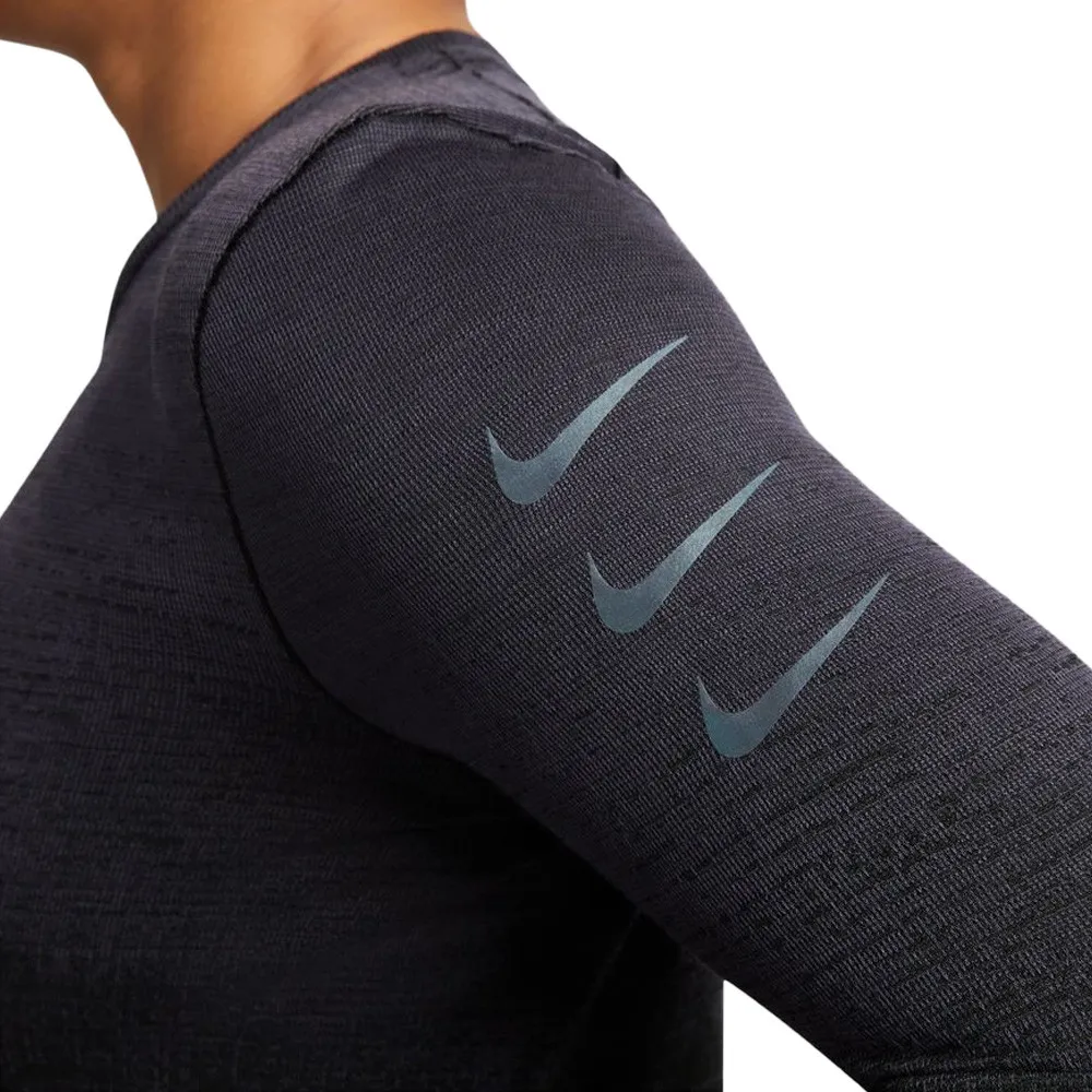 Nike Dri-FIT Advance Run Division per donna Top - SP23
