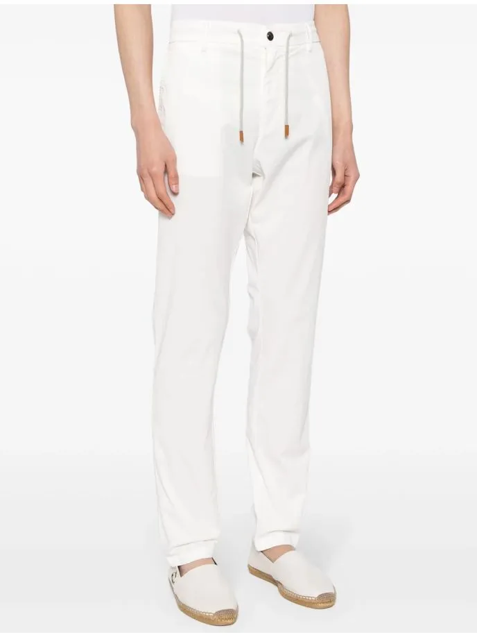 Pantaloni con coulisse