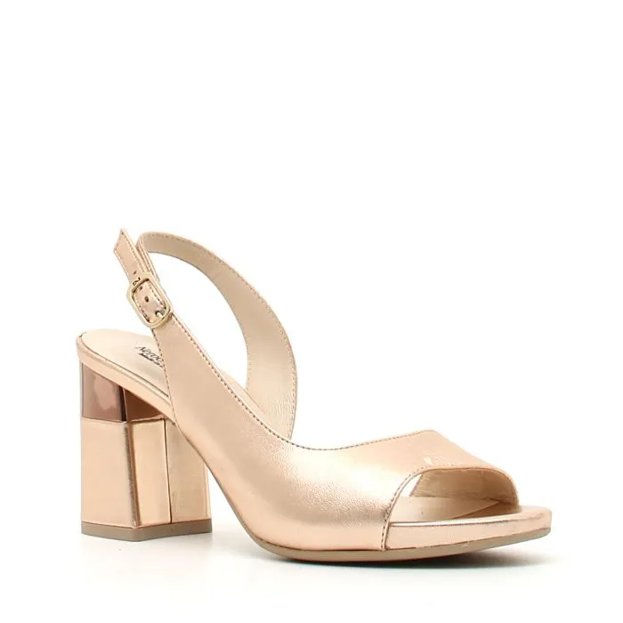 SANDALI CON TACCO IN PELLE