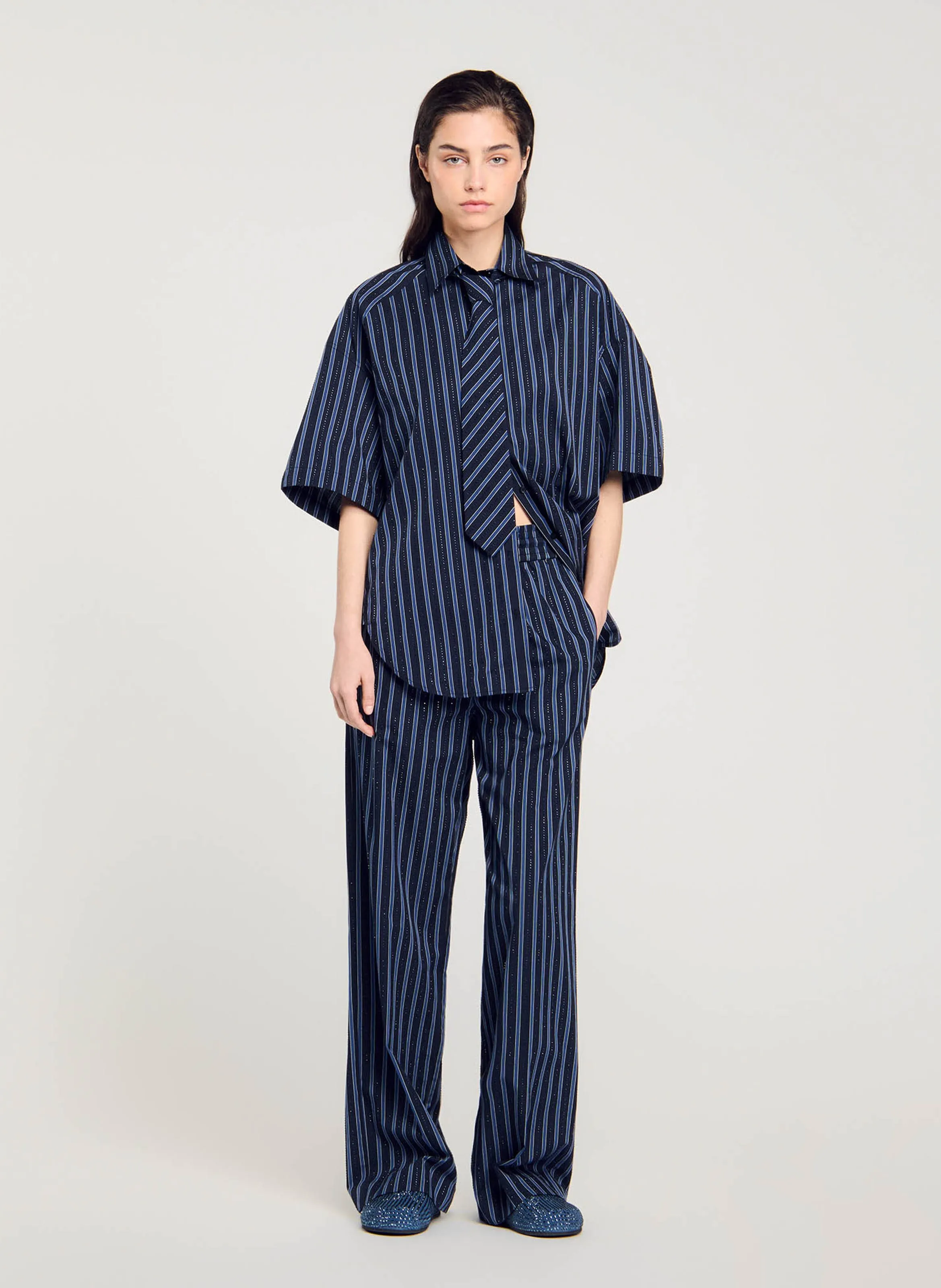  SANDRO   Camicia ampia in cotone con strass e cravatta | Blu