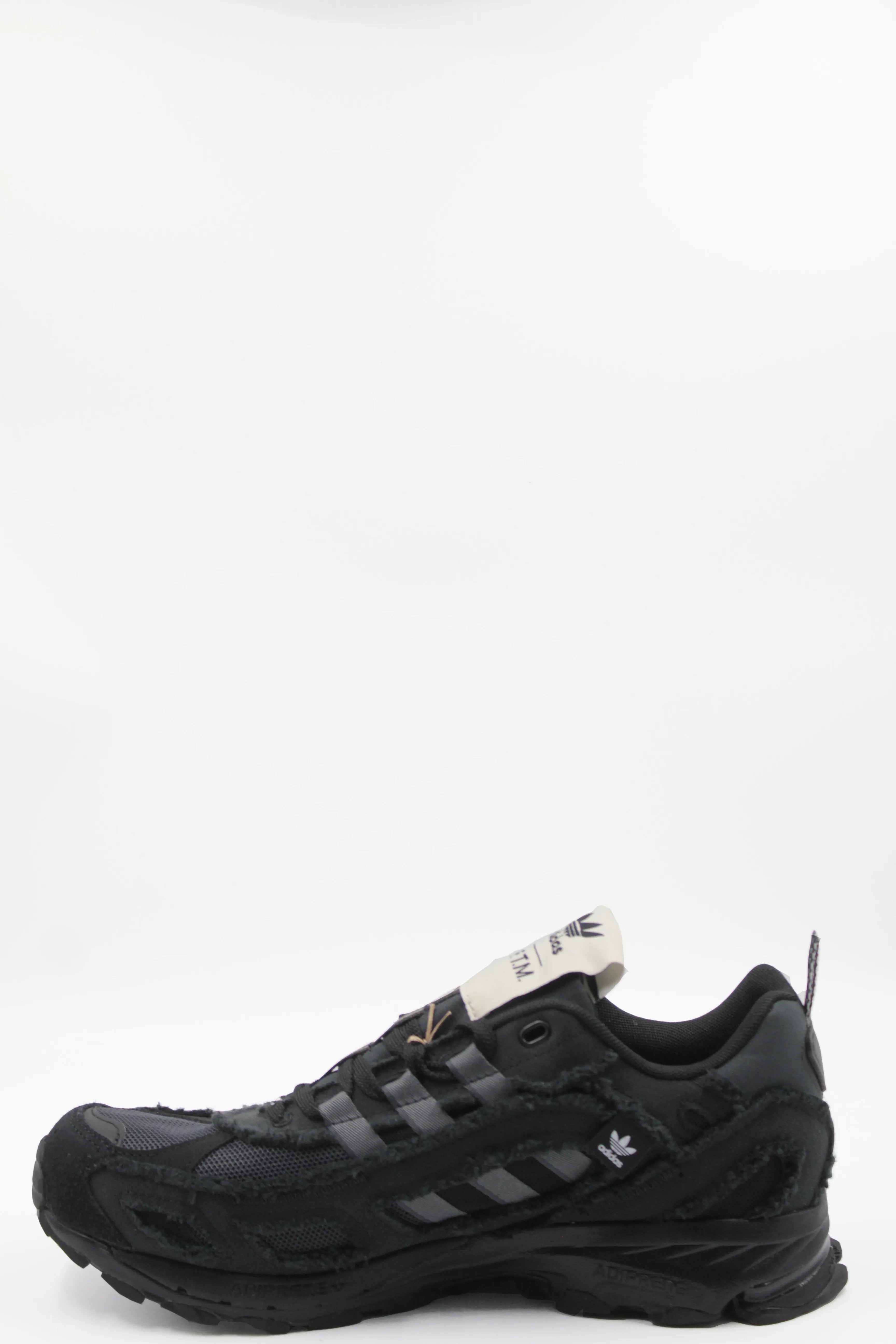   Shadowturf sftm B Sneakers 