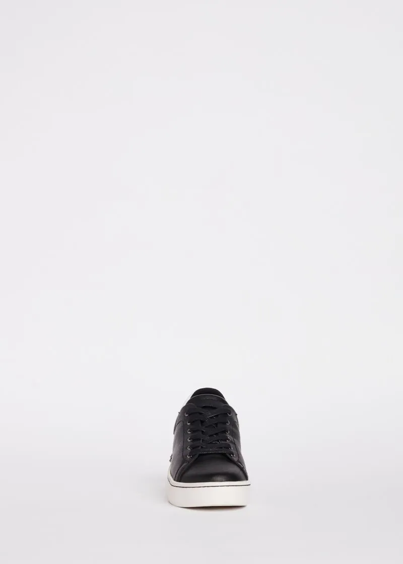 Sneaker con borchie