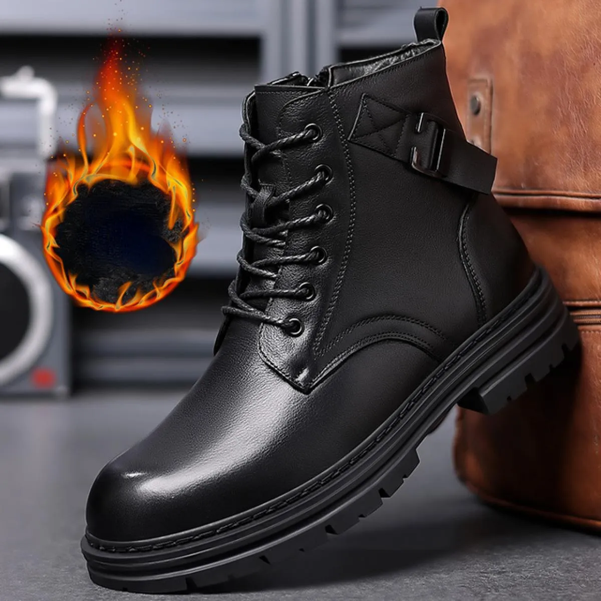 Stivali in pelle retrò da uomo Scarpe con plateau alte con zip laterale con lacci Stivali da moto alla moda stile britannico Bot